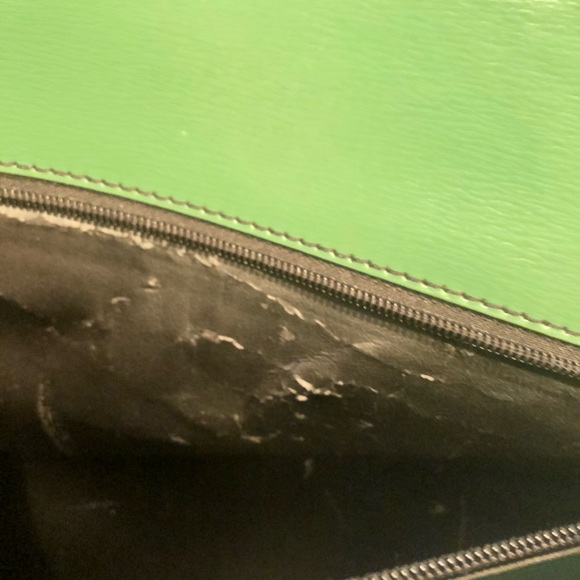 Louis Vuitton vintage green-document-laptop holder - Picture 7 of 10